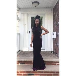 Meet your Posher, Briana